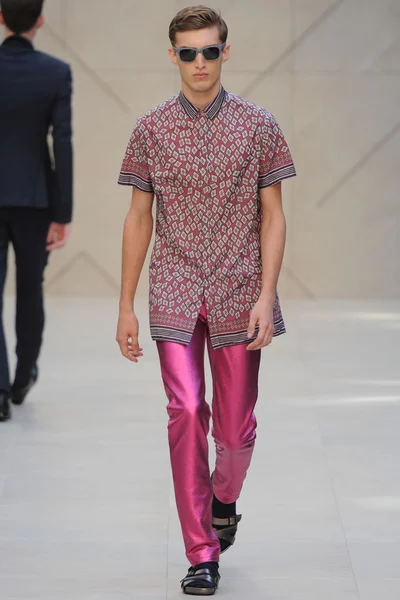 Look 23
